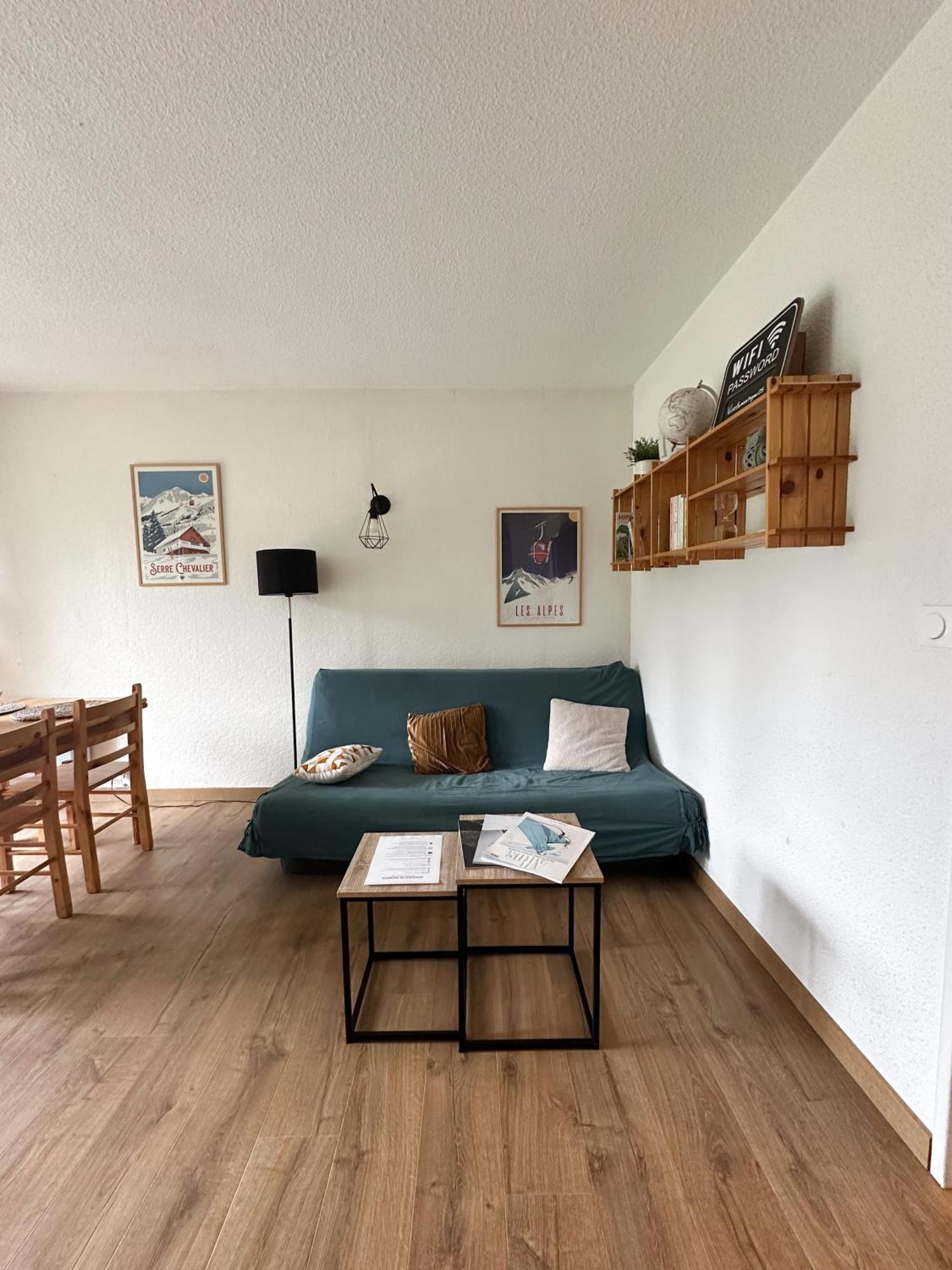 Tres Calme 2 Avec Parking Et Jardin Prive Sur Les Hauteurs De Briancon (Hautes-Alpes)