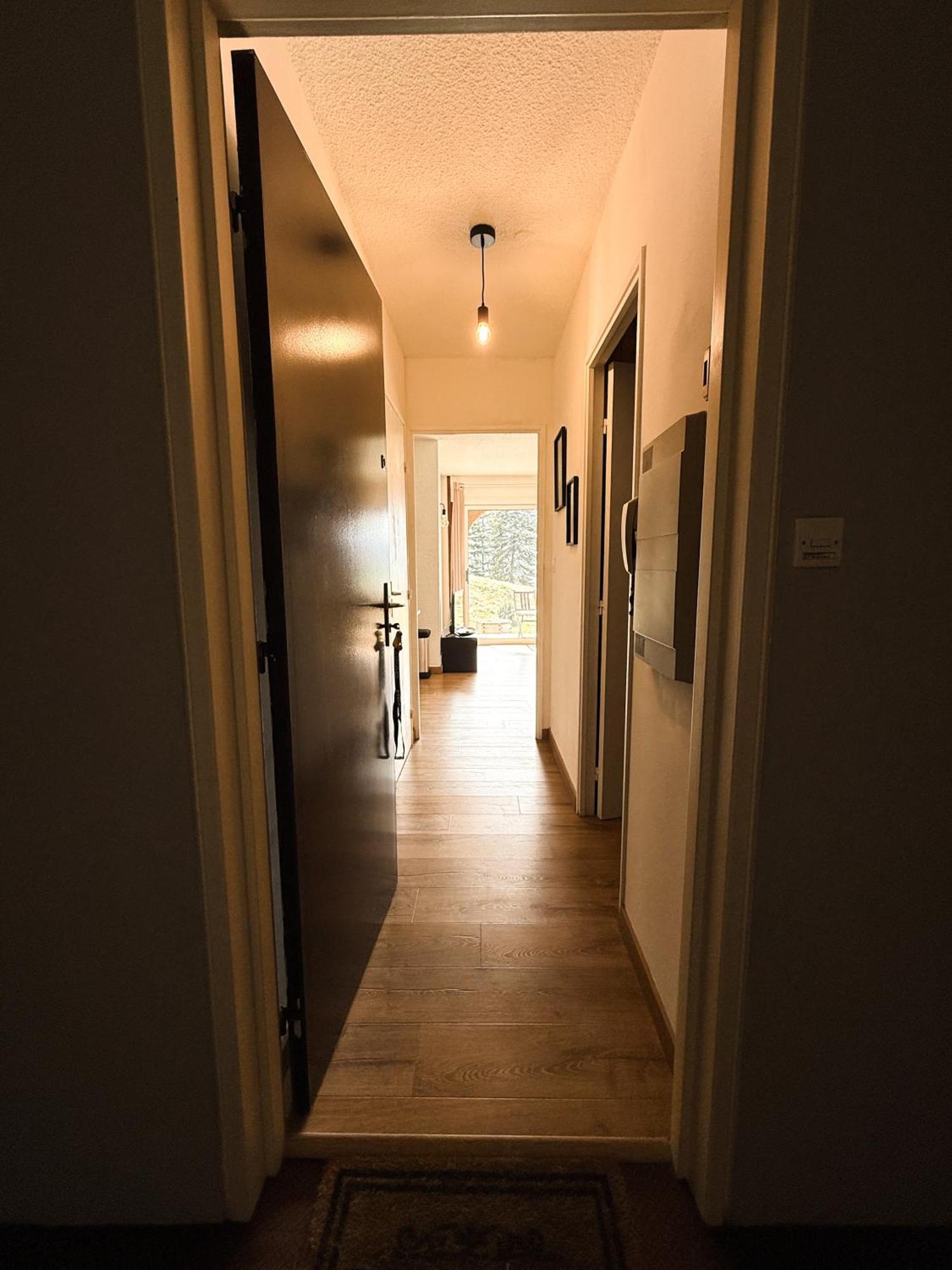 Apartment Tres Calme 2 Avec Parking Et Jardin Prive Sur Les Hauteurs De